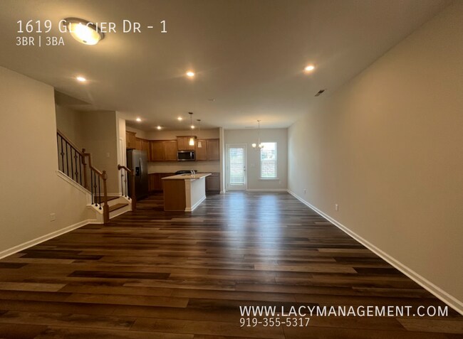 Building Photo - 1619 Glacier Dr