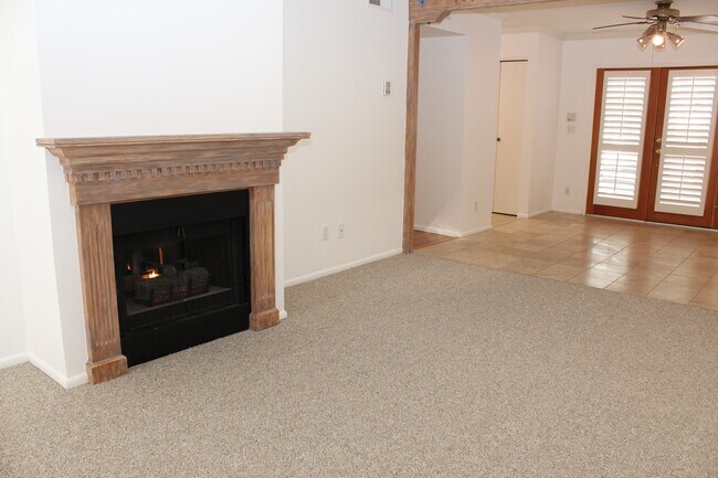 Building Photo - Immaculate El Matador 2 bedroom, 1 bath unit with private carport area, Available early March 2026