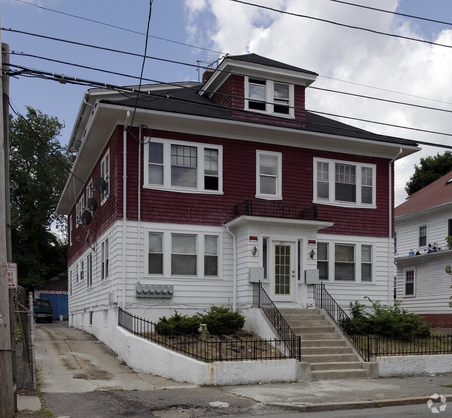 211 Dexter St, Providence, RI 02907 Apartments in Providence, RI