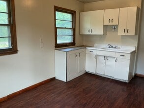 Building Photo - 5075 N 47th St