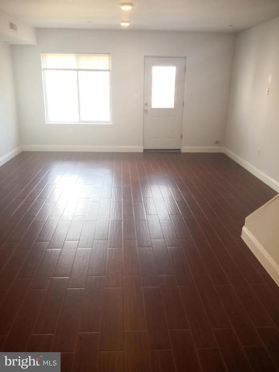 Foto del edificio - 615 N 11th St