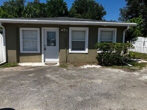 Building Photo - 238 1/2 N Beach St