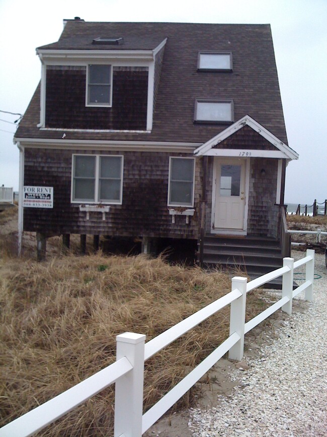 Building Photo - 179 B N Shore Blvd