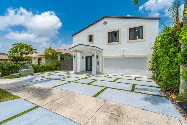 Foto del edificio - 15569 SW 138th Pl