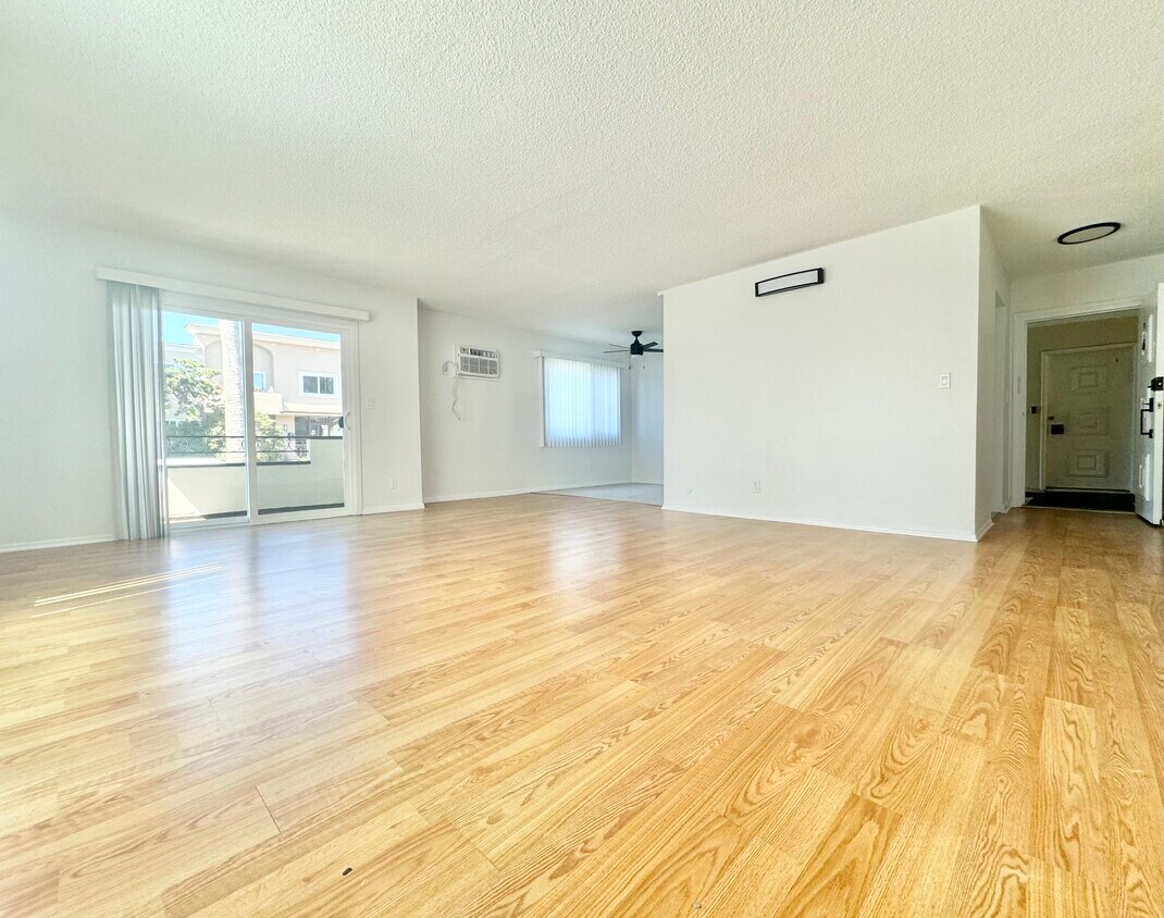 Foto principal - 930 S Shenandoah St