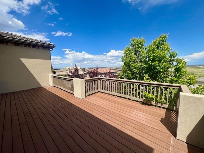 Building Photo - Magnificent Montecito Luxury 3 bd x 3.5 bt...
