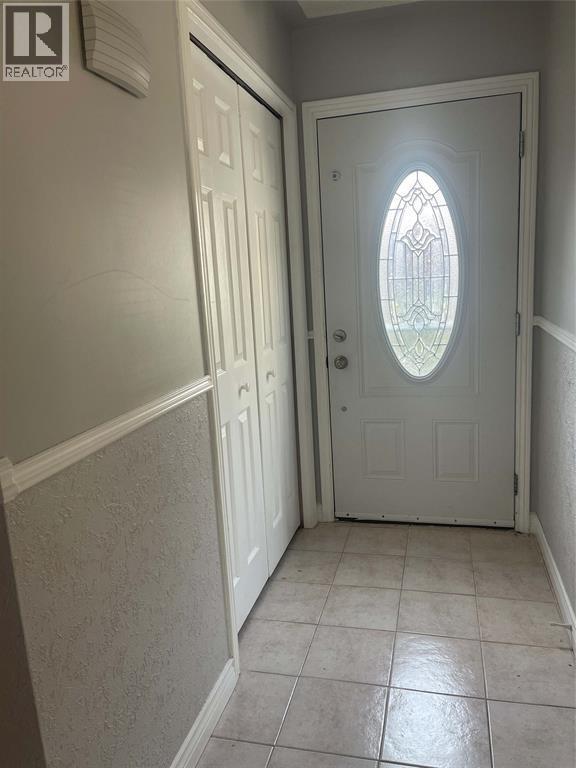 Photo du bâtiment - 1239 Norfolk Ave