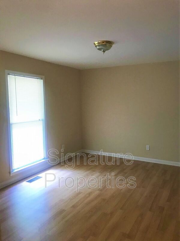Building Photo - 1265 Merifield Dr