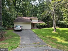 Building Photo - 11717 Happy Choice Ln