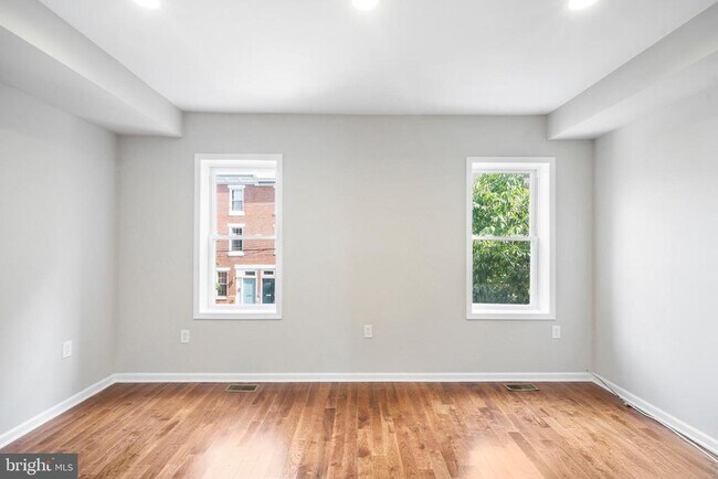 Foto del edificio - 1762 Frankford Ave