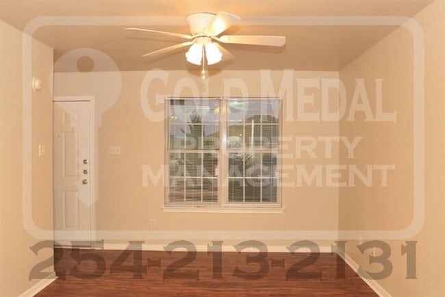 Foto del edificio - 4105 Wine Cup Rd