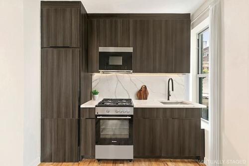Foto del edificio - 226 E 21st St