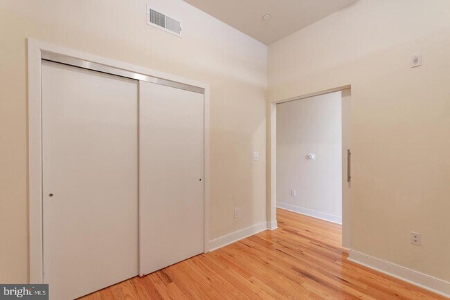 Foto del edificio - 1430 South St