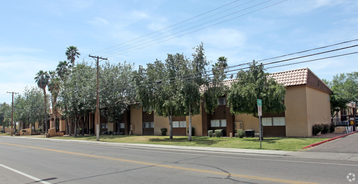 Building Photo - The Palms at Mesa