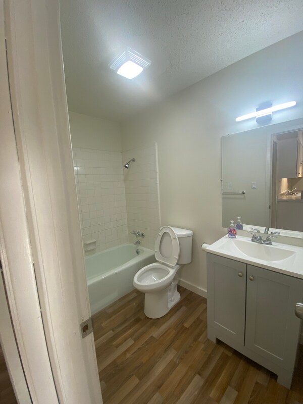 Foto del edificio - 726 N Slemons St