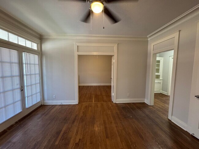 Foto del edificio - 1351 Linden Ave