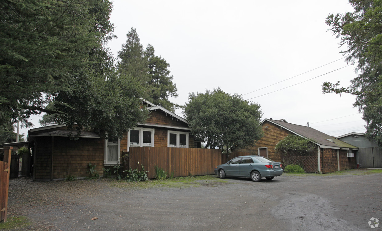 Foto principal - 10266 Old Redwood Hwy