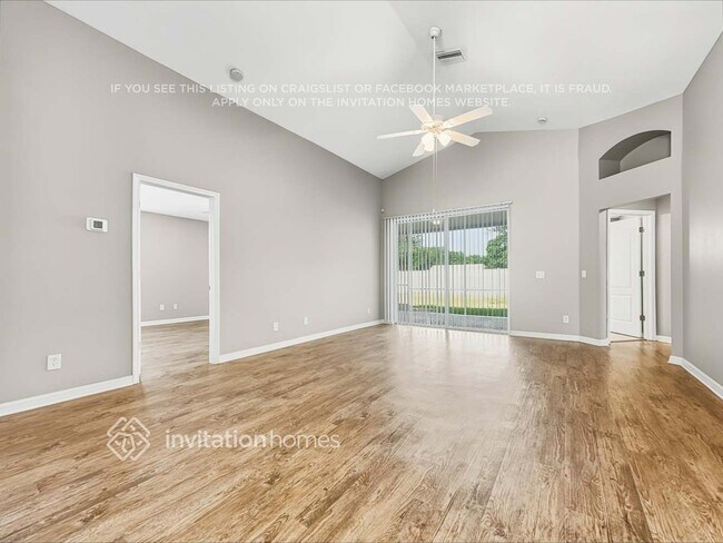 Foto del edificio - 3501 Trapnell Grove Loop