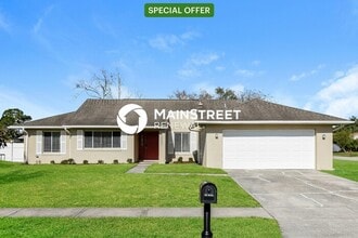 Building Photo - 20849 Marlin St