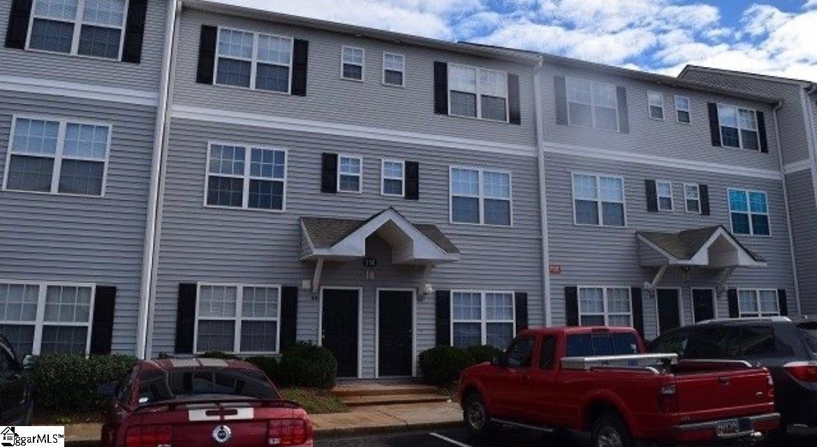 138 University Village Dr, Central, SC 29630 Condo for Rent in