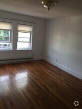 Building Photo - 130 Nichols Ave