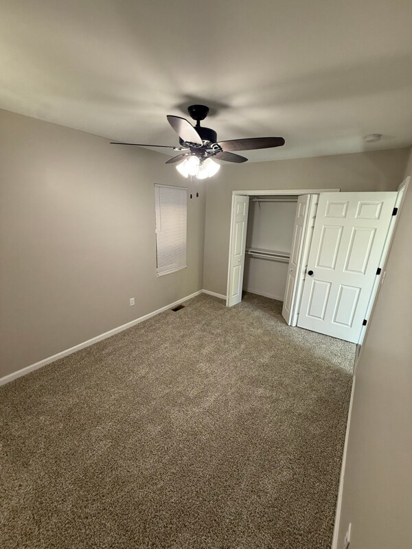 Foto del edificio - 918 W 151st St