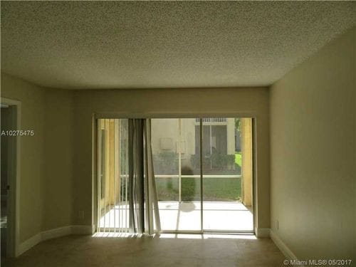 Building Photo - 1054 Coral Club Dr