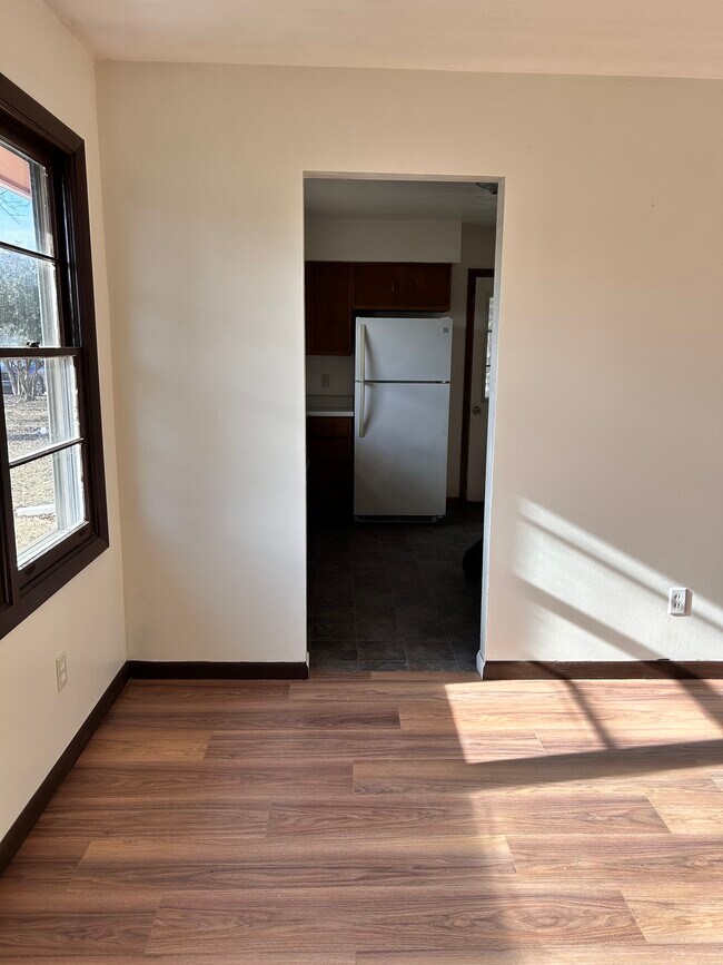 Foto del edificio - 400 Jd Rd