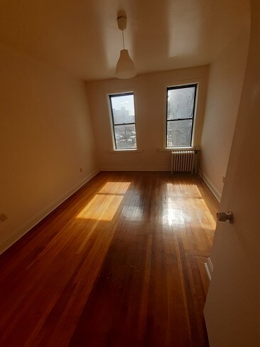 Building Photo - 60 Sip Ave