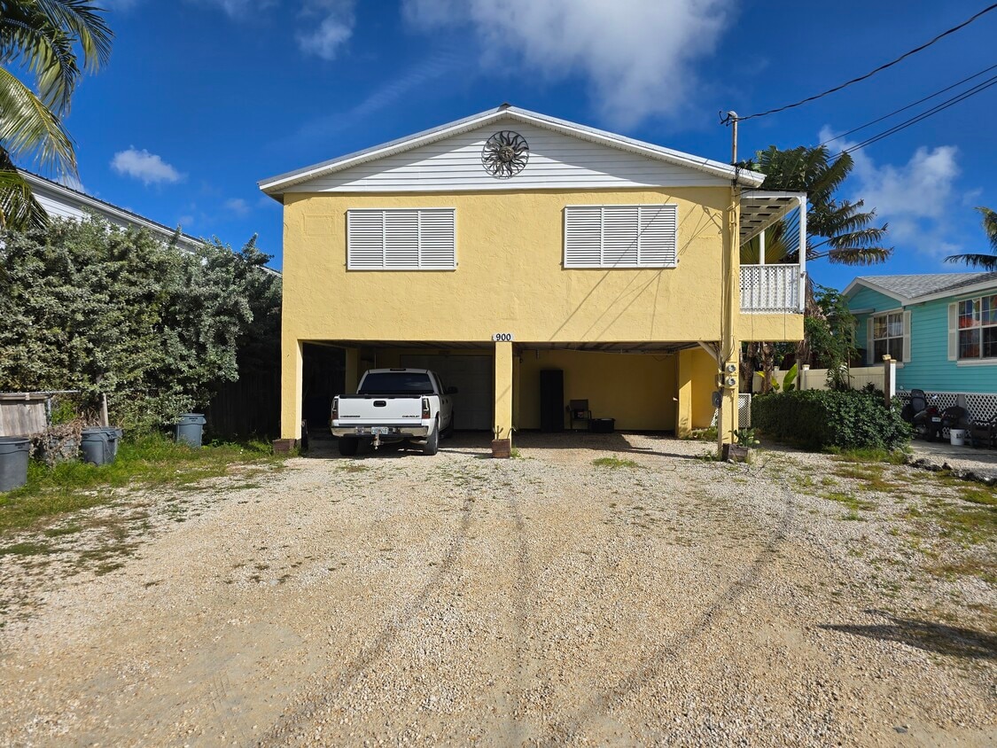 Primary Photo - 900 66th St