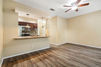 Building Photo - 612 Park Pl