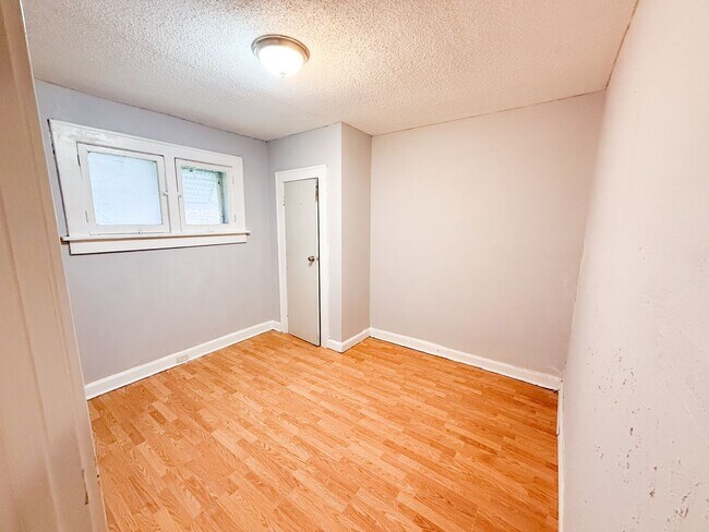 Foto del edificio - Cozy 2 bed 1 bath!