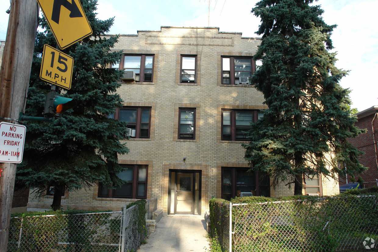Primary Photo - 508 McLean Ave