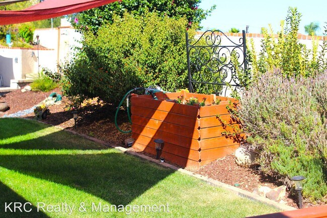 Building Photo - 3 br, 1.5 bath House - 2838 Julinda Way