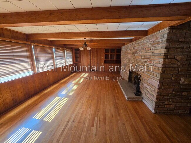 Building Photo - 99 Marlborough Rd