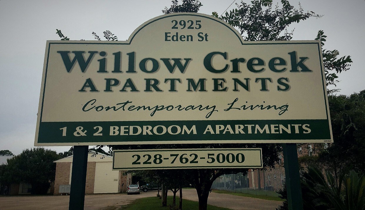 2925 Eden St, Pascagoula, MS 39581 Apartments in Pascagoula, MS