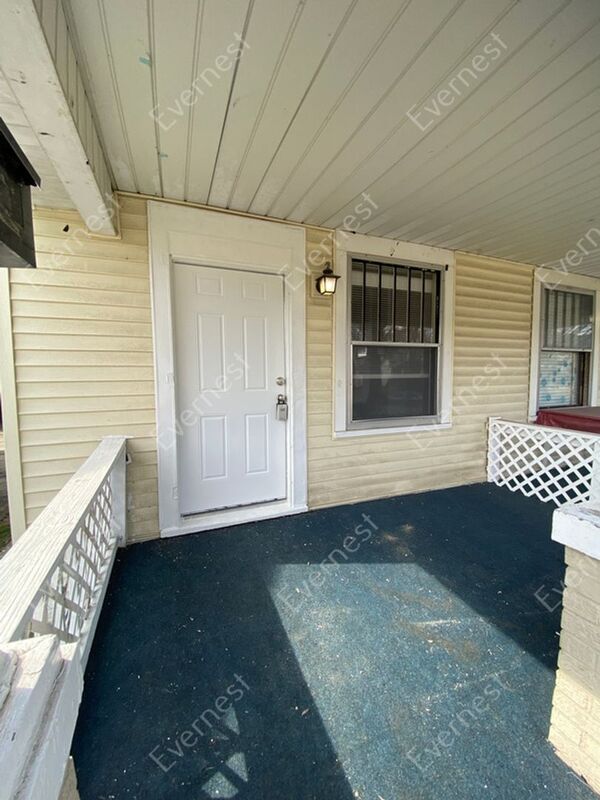 Building Photo - 149 Clarendon Ave