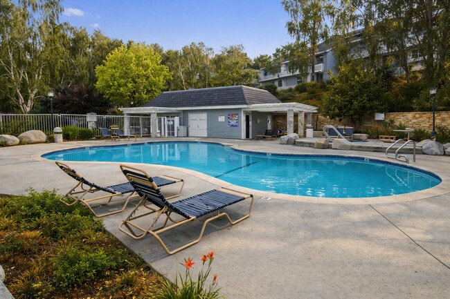 Foto del edificio - 26914 Flo Ln