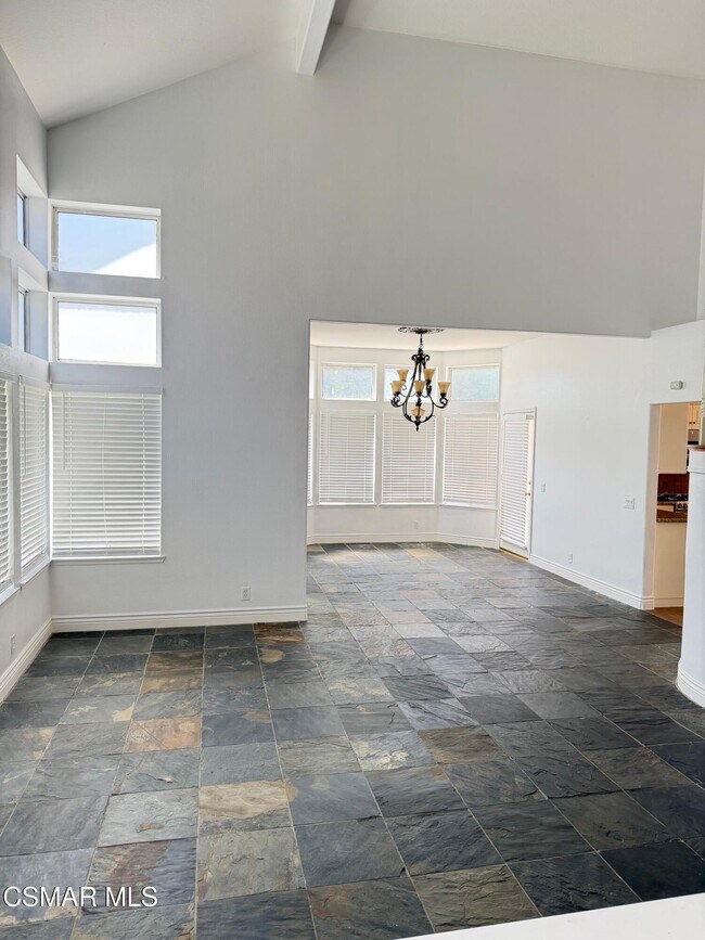 Building Photo - 608 Allegro Ct