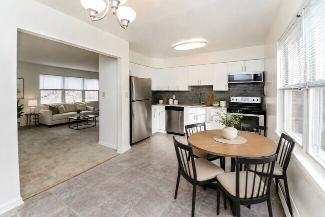 Foto del edificio - Eatoncrest Apartment Homes