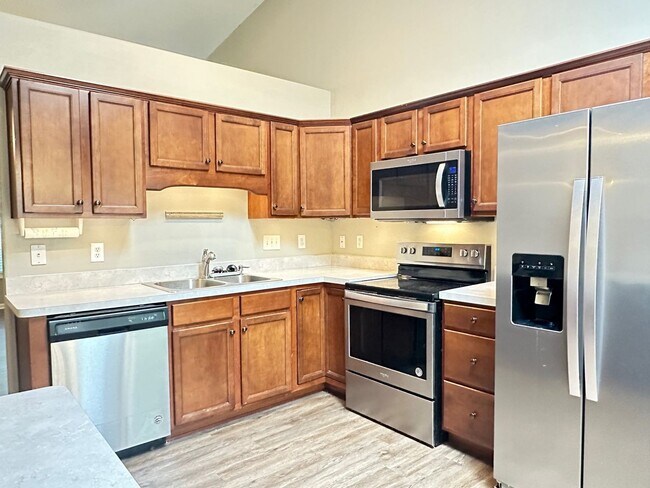 Foto del edificio - COMING SOON! Beautiful 3 Bed, 2.5 Bath Hom...