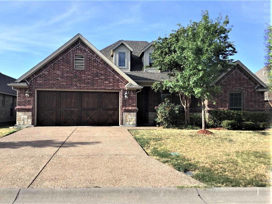 Primary Photo - 109 Firestone Drive