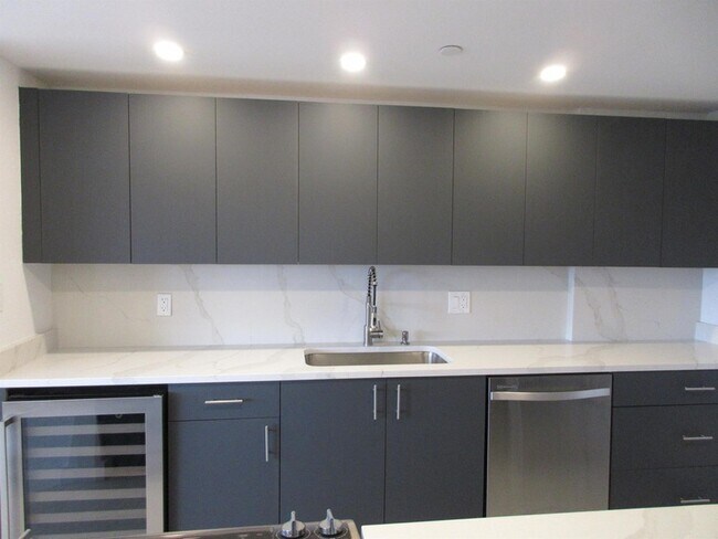 Foto del edificio - 859 Jeffery St