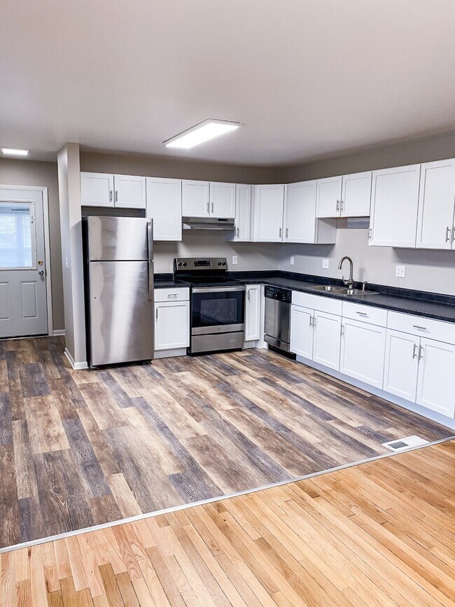 Foto del edificio - 1001 W Badger Rd