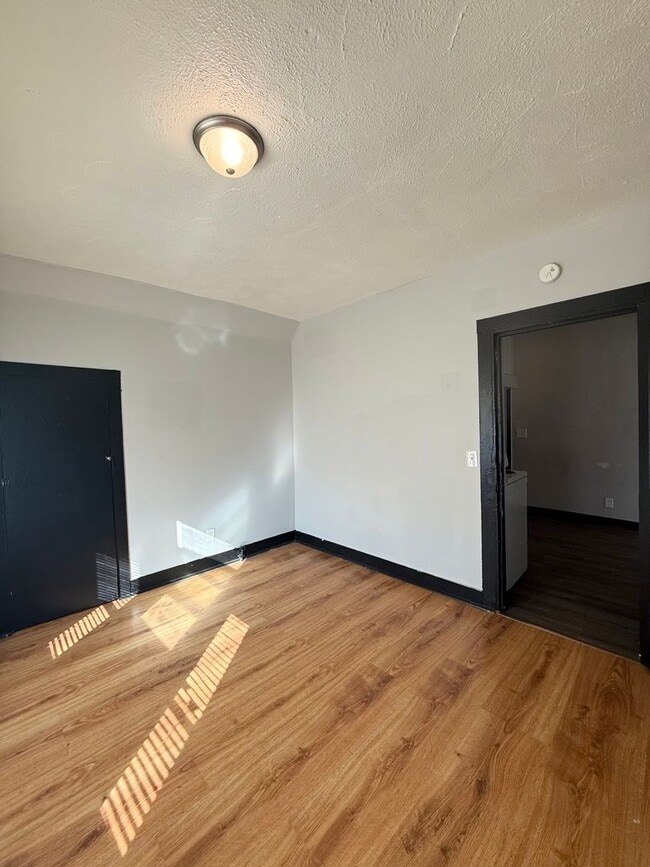 Photo - 1336 S 30th Ave Apartment