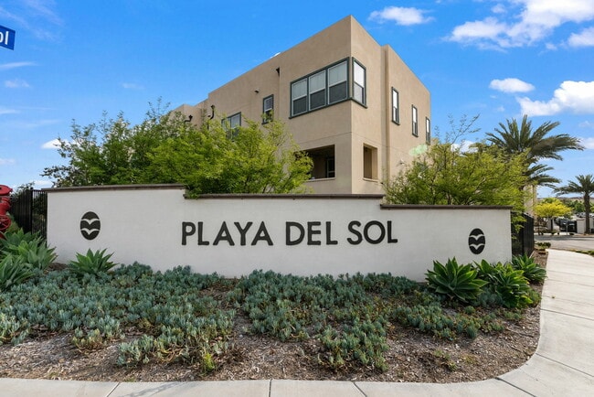 Building Photo - 5380 Calle Rockfish