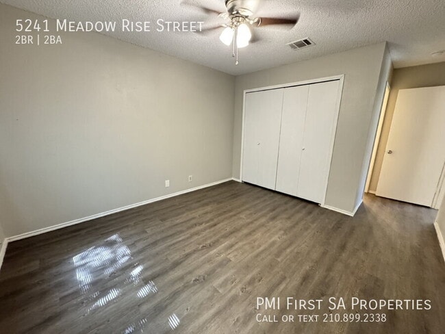 Building Photo - 5241 Meadow Rise St