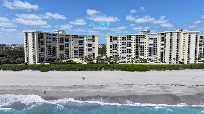 Foto del edificio - 100 Ocean Trail Way