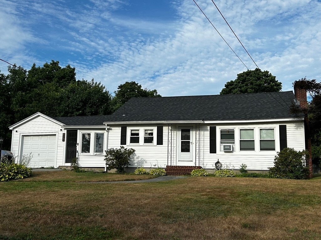 Primary Photo - 400 Waverly Rd