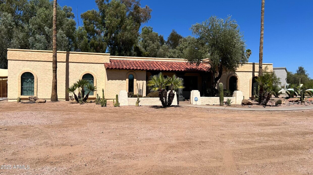 Foto principal - 7220 E Sweetwater Ave
